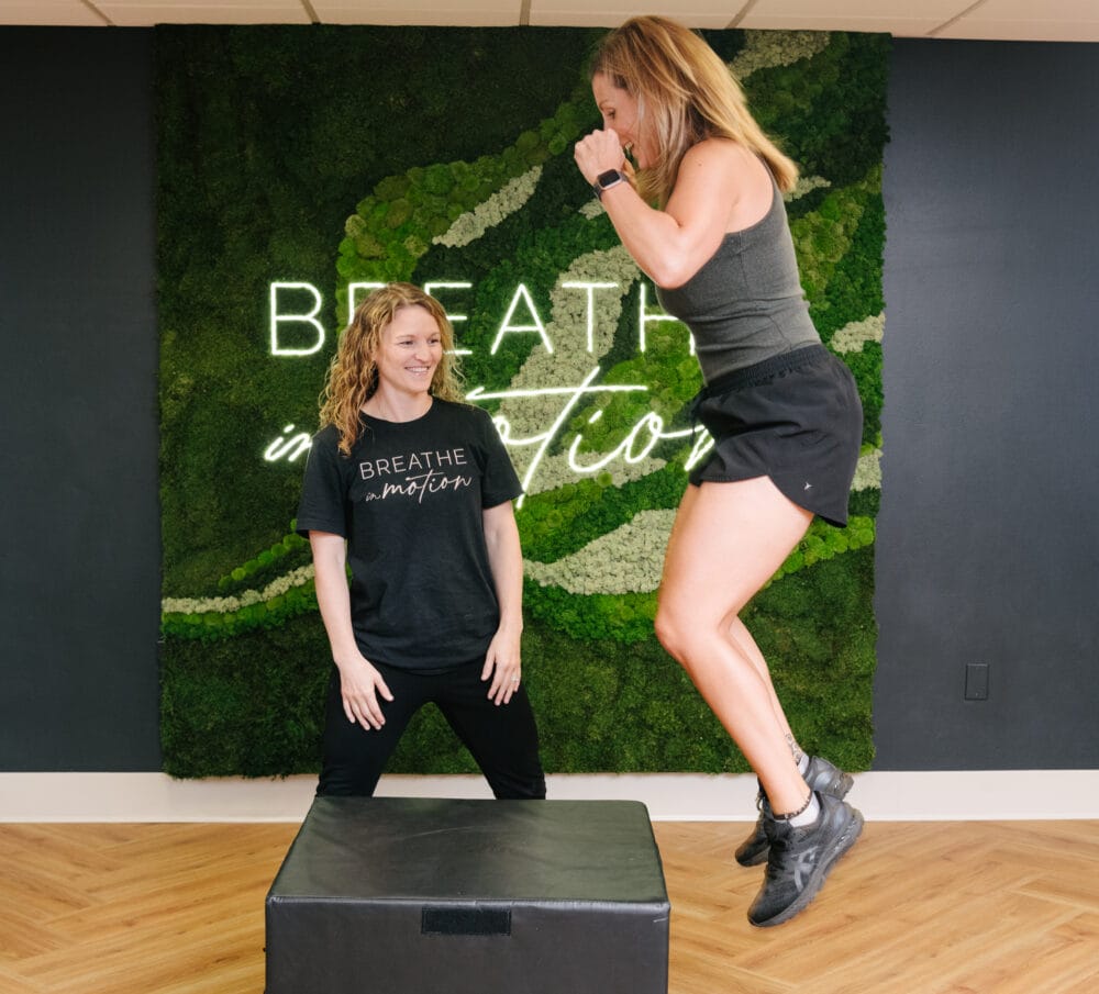 physical therapist treating stress incontinence