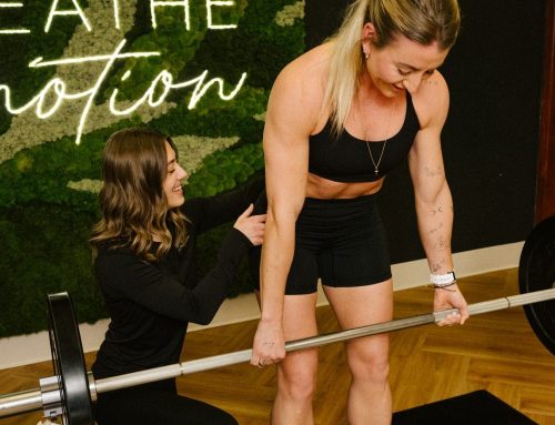 Pelvic Floor and Heavy Lifting: What Female Athletes Need to Know | Brookfield & Mequon WI